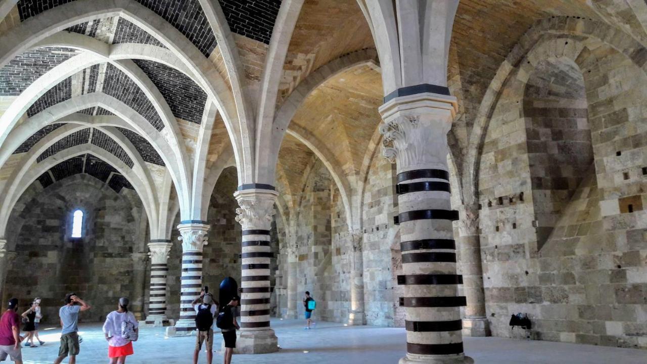 Elegante Appartamento In Palazzo Storico Ortigia Syracuse Buitenkant foto