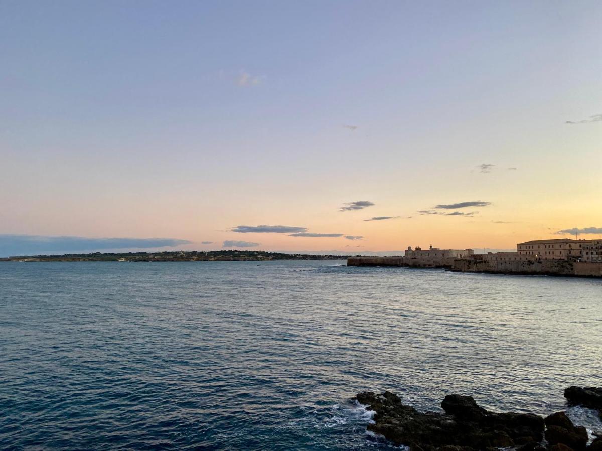 Elegante Appartamento In Palazzo Storico Ortigia Syracuse Buitenkant foto