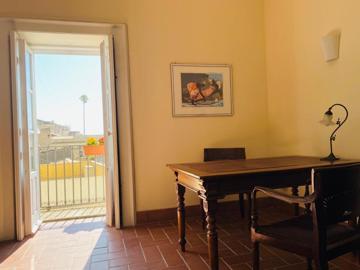Elegante Appartamento In Palazzo Storico Ortigia Syracuse Buitenkant foto
