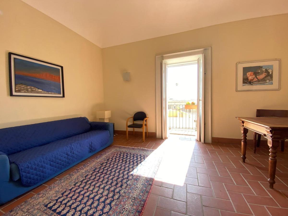 Elegante Appartamento In Palazzo Storico Ortigia Syracuse Buitenkant foto