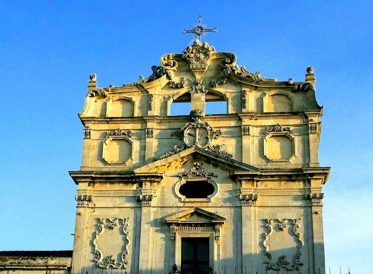 Elegante Appartamento In Palazzo Storico Ortigia Syracuse Buitenkant foto
